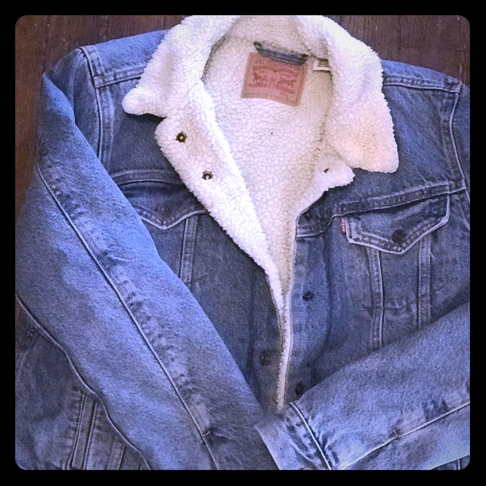 Levi’s Sherpa lined trucker jacket
